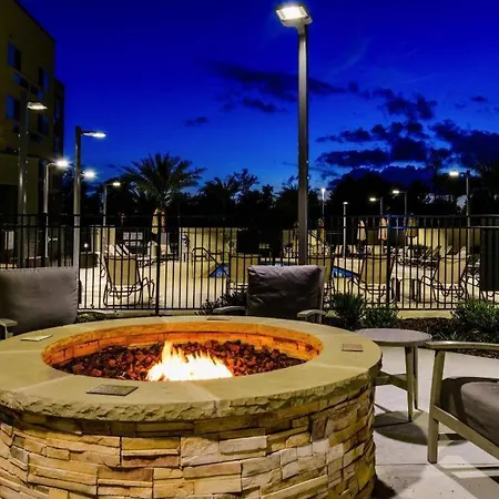 Courtyard Lake Charles